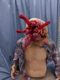 Exploding Head Floyd Prop 11 Exploding Head Floyd Prop -Bloodline Effects Store 60a069 0832f96d67b84def89f8ed42056d50c5mv2