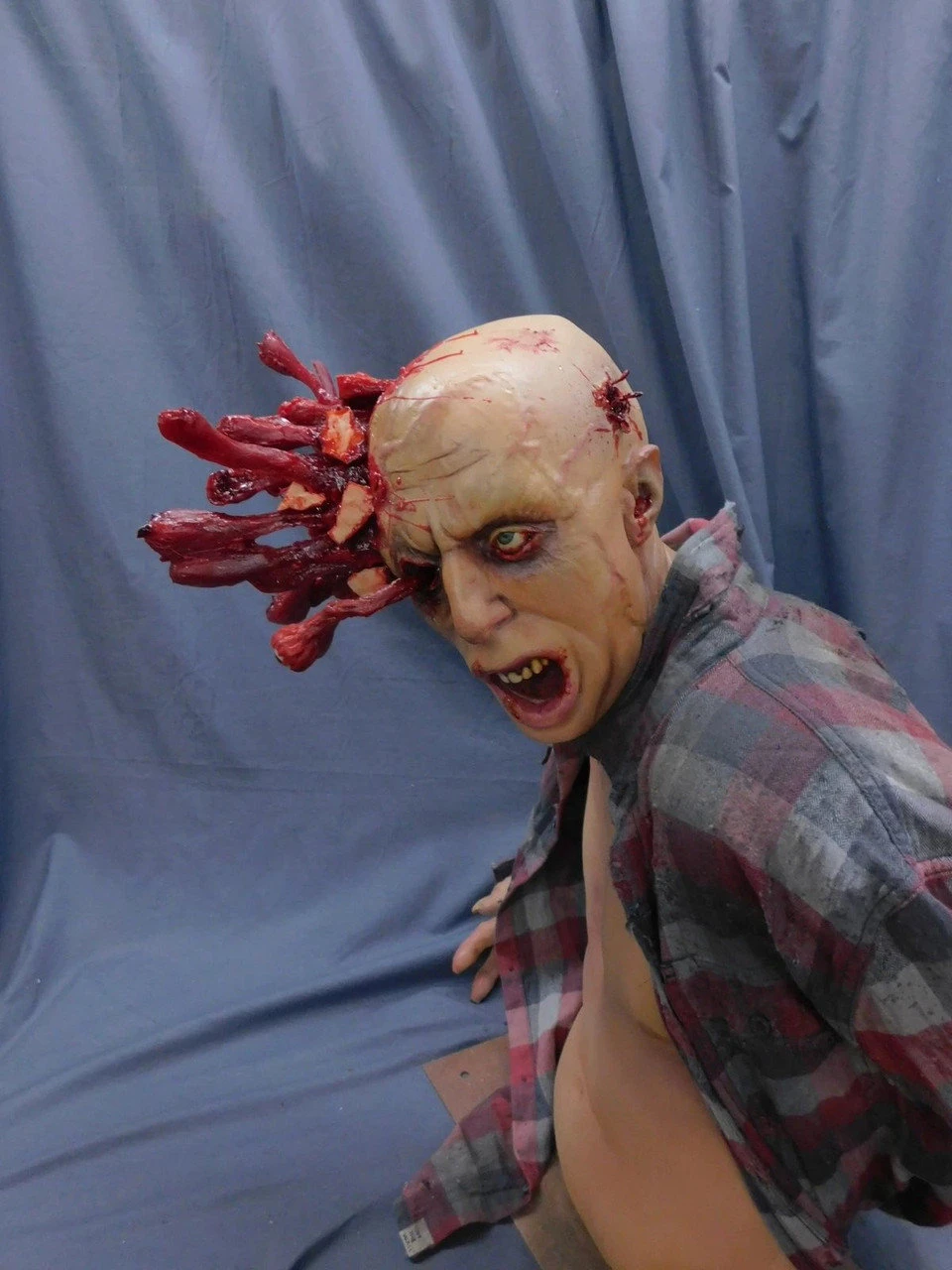 Exploding Head Floyd Prop 5 Exploding Head Floyd Prop - Image 3