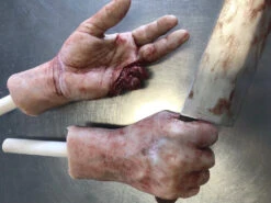 Pair Of Hands With Knife -Bloodline Effects Store 60a069 77d3aeb7e2bc424f9c9dbc6f6ff4b7ccmv2