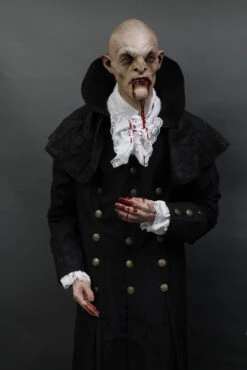 Vampire Baron Professional Figure