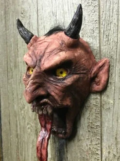 Beelz Moving Tongue Prop -Bloodline Effects Store 60a069 bbf595b3369248aaab9d0c7c919a654cmv2