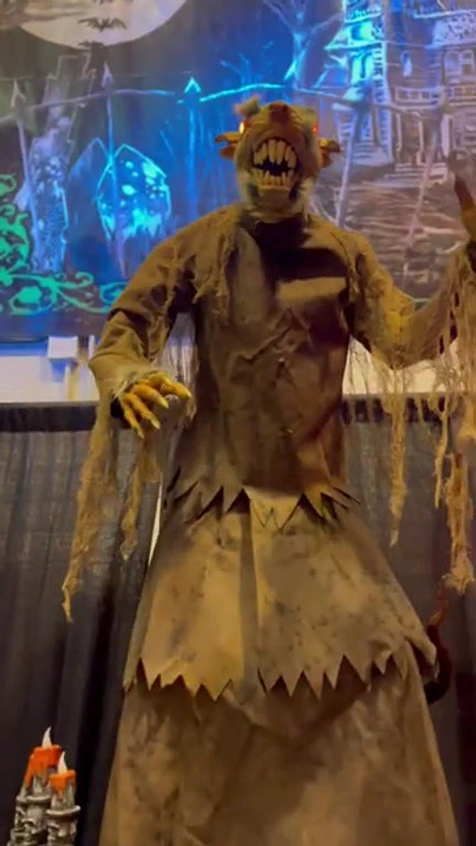 60" Mangey Rat Animatronic Prop 4 60" Mangey Rat Animatronic Prop - Image 2