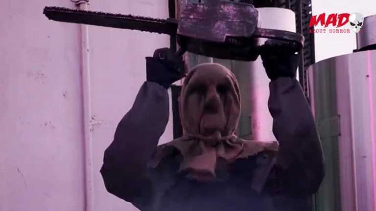 Chainsaw Greeter Animated Prop 4 Chainsaw Greeter Animated Prop - Image 2